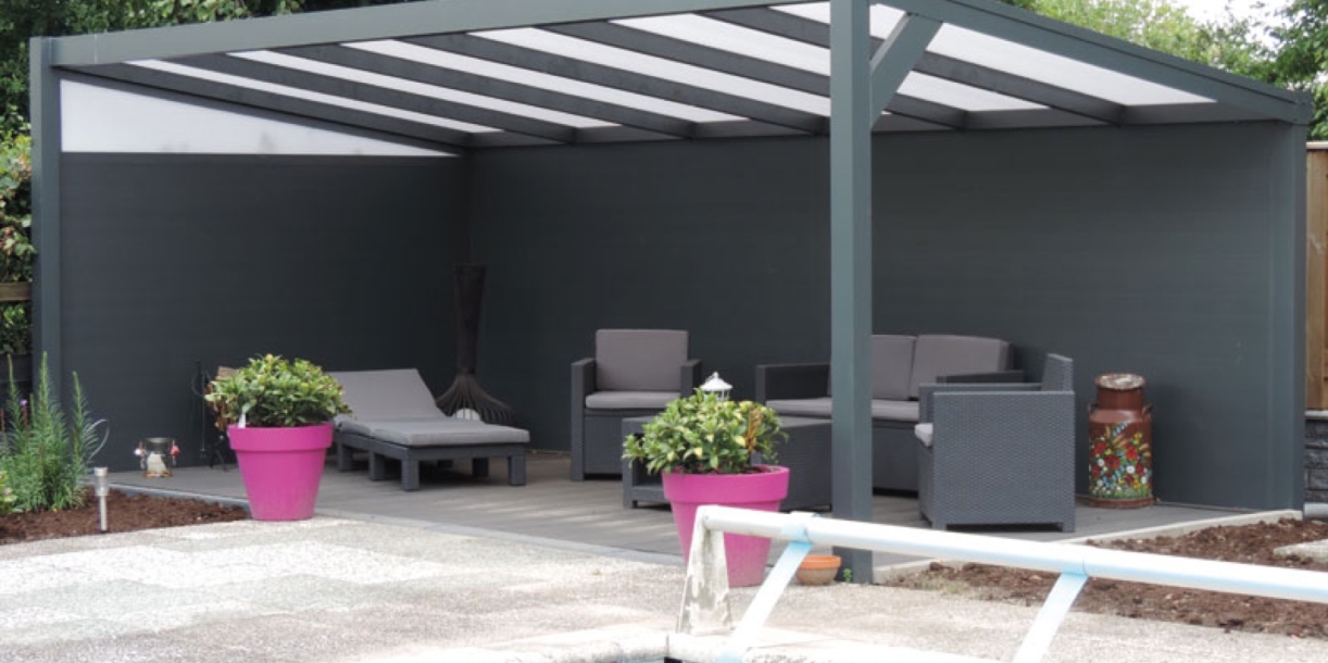 Hliníkové plotové zástěny skvěle oddělí pozemek od sousedů